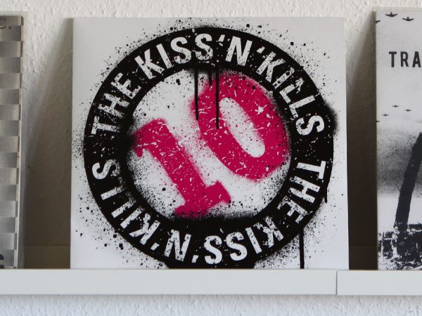 Kiss'nKills Cover LP Teaser